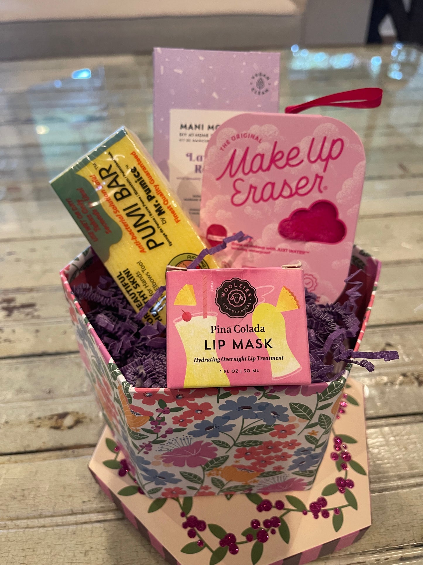 Floral goddess gift box
